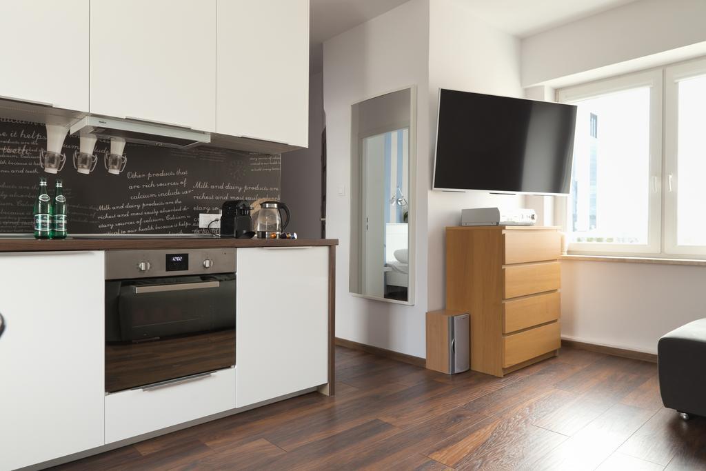 Apartament Chmielna By Your Freedom ワルシャワ 部屋 写真